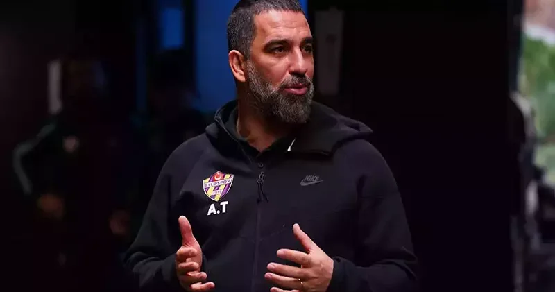 Eyüpspor’da Arda Turan Ukrayna yolcusu