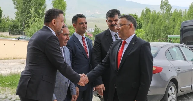 Iğdır Üniversitesi Rektörü Prof. Dr. Ekrem Gürel göreve başladı Iğdır Haberleri