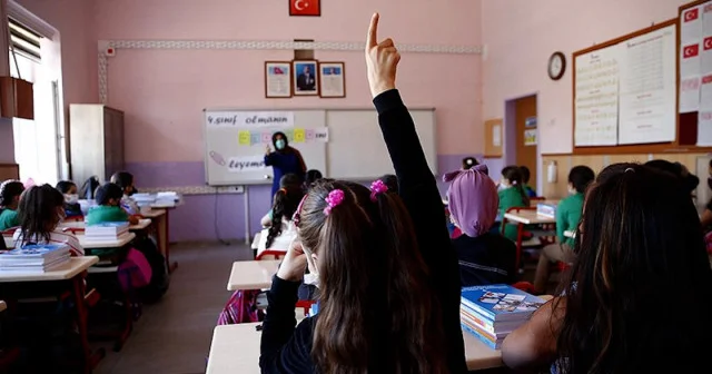 Okullar ne zaman, hangi tarihte kapanacak? MEB OKULLARIN KAPANIŞ TARİHİ AÇIKLAMASI Son Dakika Haberleri