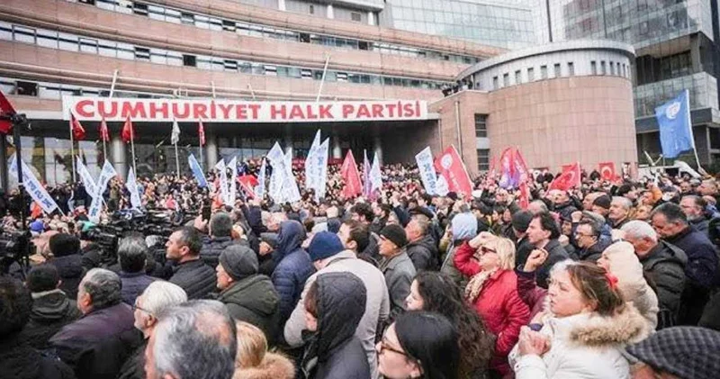 CHP den İBB ye yönelik 4. dalga operasyonuna ilk tepki: Milletin evi İBB yi hedef alıyorlar!