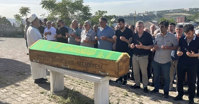 Kazdıkları kuyudan cansız bedenleri çıkarılan 2 kişiye otopsi yapılıyor (2) Kocaeli Haberleri