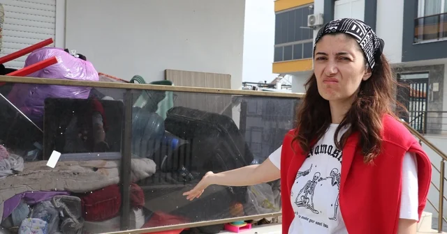 Apartmanda köpek besleme krizi; komşular koku ve hijyen sorunundan şikayetçi Antalya Haberleri