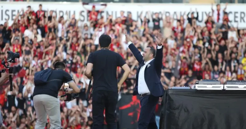 Süper Lig in efsane takımıydı! 17 yıl sonra gelen şampiyonluk coşkuyla kutlandı