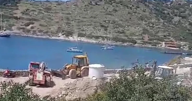 Böyle ihanet görülmedi: 2 bin yıllık antik şehre kepçelerle girdiler