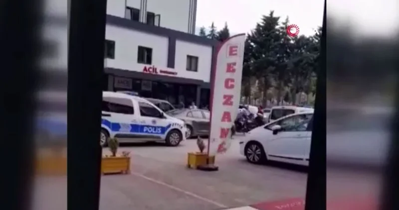 Özel hastanede panik yaratan olay: Genç şahıs boğazına bıçak dayadı