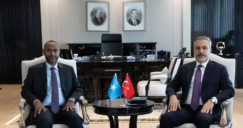 Bakan Fidan, Somalili Bakanla görüştü
