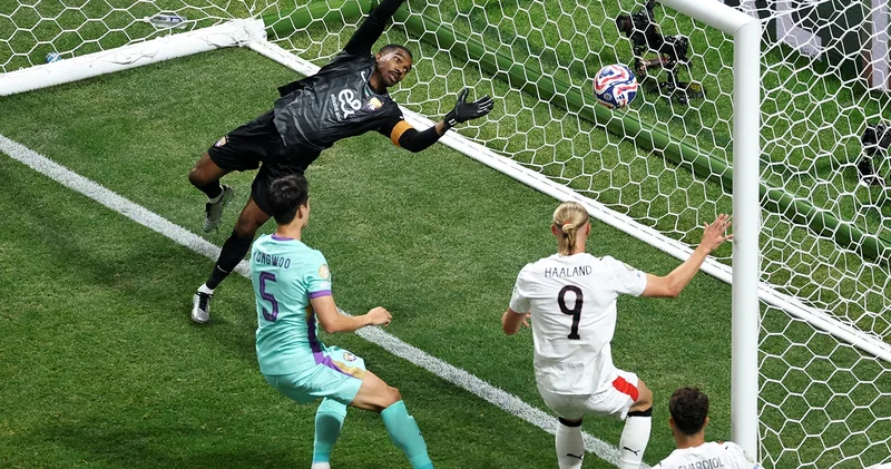Manchester City, Al Ain i farklı geçti