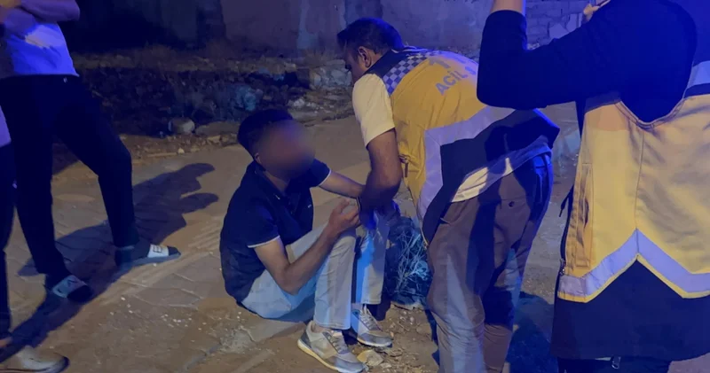 Madde bağımlısı genç, mahalle sakinlerini tedirgin etti