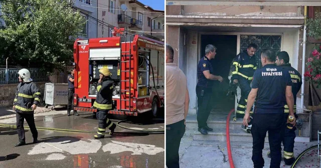 Bodrum katta çıkan yangın paniğe neden oldu: 5 kişi dumandan etkilendi Sivas Haberleri