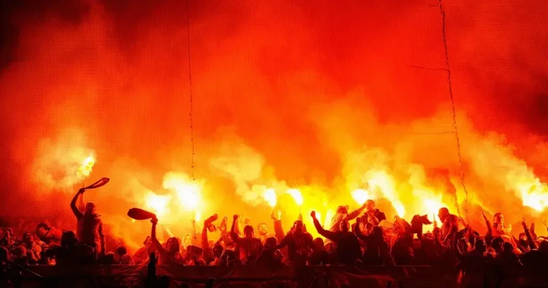 Gelirse yer yerinden oynar! Süper Lig devi, yılın transfer bombasını patlatıyor