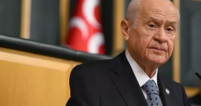 Devlet Bahçeli den ABD Başkanı Trump a sert tepki: Politik tutarsızlık, aynı zamanda sahtelik ve samimiyetsizliktir