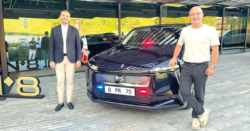 Türkiye’ye özel motorla gelecek… Macron’un makam aracına ‘ÖTV’ ayarı