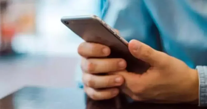 Telefonunuzu tutuş şekliniz kişiliğiniz hakkında neler söylüyor?
