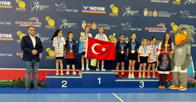 Kayserili badmintonculardan 3 madalya Salon Sporları Haberleri