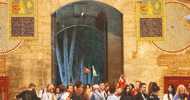 En uzun gecede Topkapı Sarayı’na akın Kültür Sanat Haberleri
