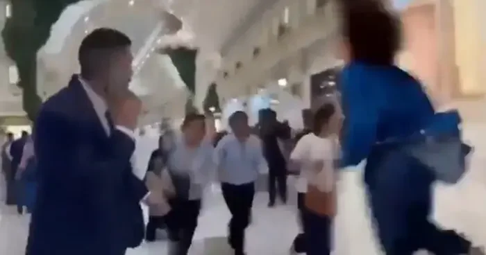 İran, Katar daki ABD üssünü vurdu! Halk panik yaşadı, çığlık atarak kaçıştılar