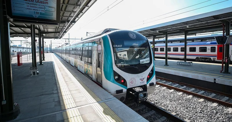 Marmaray da bir kişi intihar etti