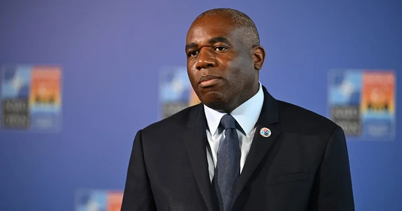 İngiliz Bakan Lammy, İran a Hürmüz Boğazı nı kapatmanın hata olacağını söyledi