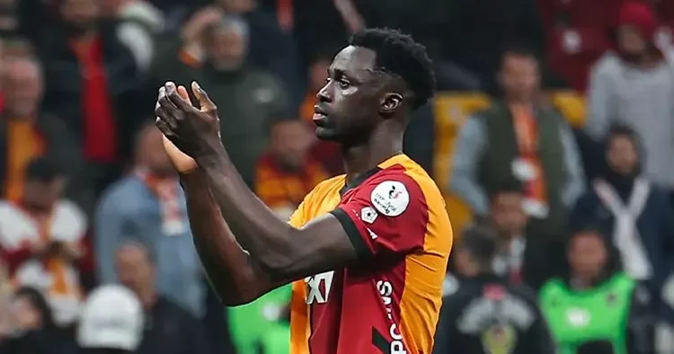 Davinson Sanchez den transfer itirafı ve Carlos Cuesta sözleri