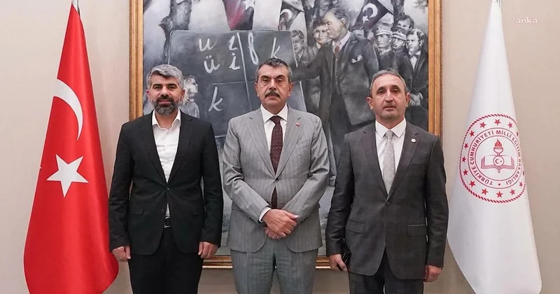 HÜDA PAR dan Bakan Yusuf Tekin e ziyaret Sözcü Gazetesi
