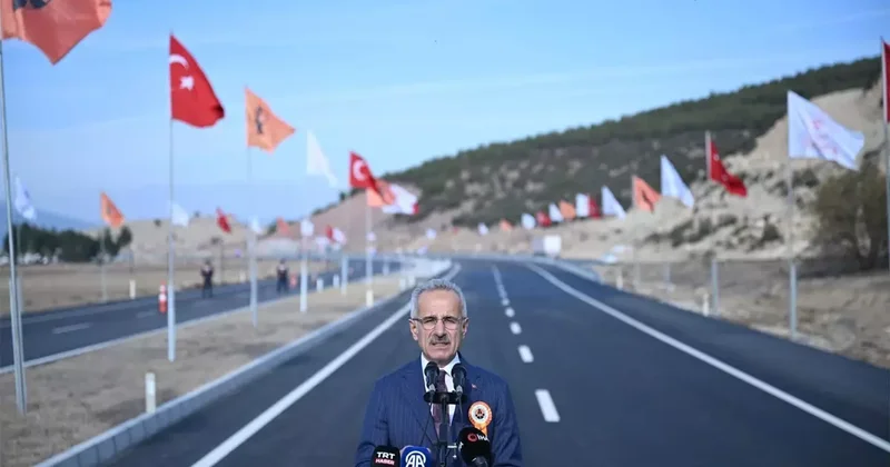 Bakan Uraloğlu duyurdu: 2,5 saatlik yol 36 dakikaya iniyor