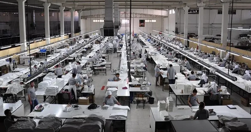 İzinsiz yabancı işçi çalıştıran yandı! Maliye devreye giriyor, büyük ceza yolda
