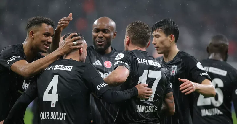 Beşiktaş ın yıldızına İtalya dan talip çıktı: Gitmeye sıcak bakıyor