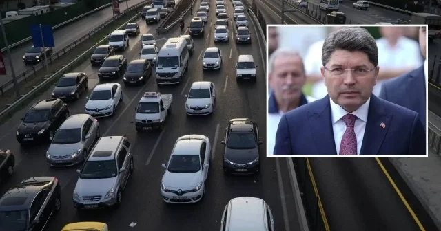 Bakan Tunç duyurdu: Trafikte yol kesenlere hapis cezası geliyor Gündem Haberleri