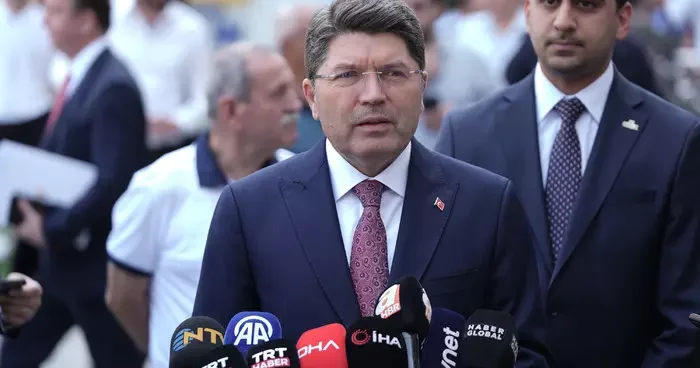 Bakan Tunç: Kaleme alınan mektup vicdanın ve adaletin güçlü bir ifadesidir