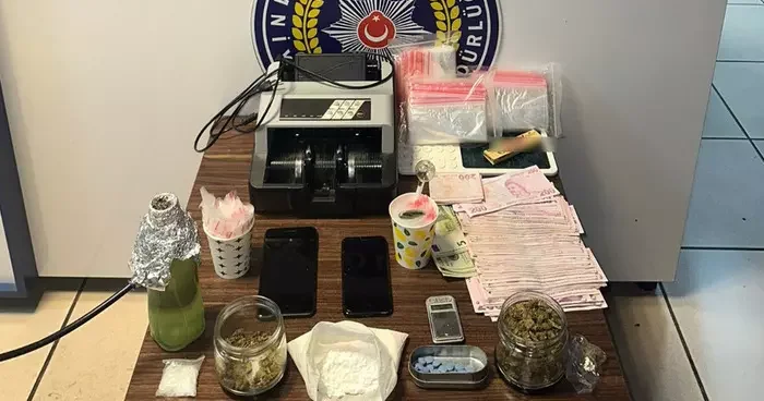 Maltepe de uyuşturucu operasyonu: 2 gözaltı