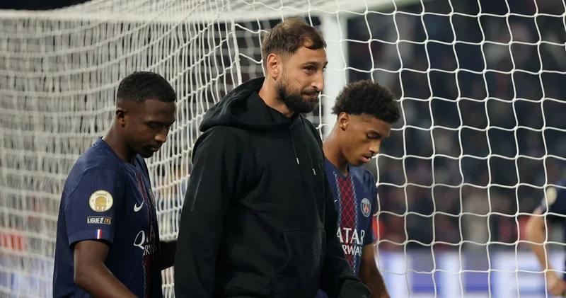 Donnarumma sahaya indi, Paris’e tatlı sert veda