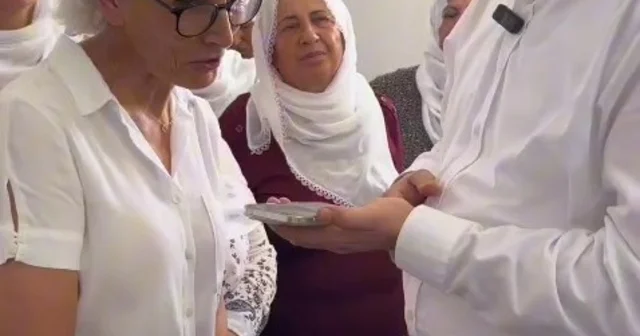 Yangında zarar gören kooperatife makine desteği Elazığ Haberleri