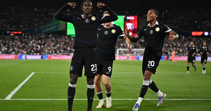 Chelsea, West Ham United ı bozguna uğrattı