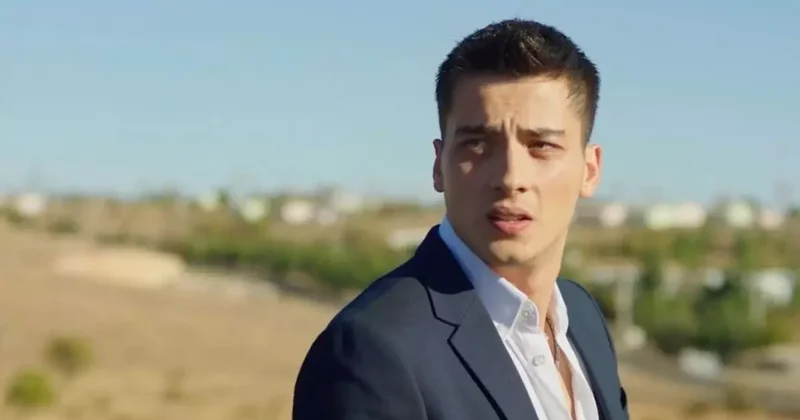 Atakan Özkaya nın acı günü! Babasını son yolculuğuna uğurluyor