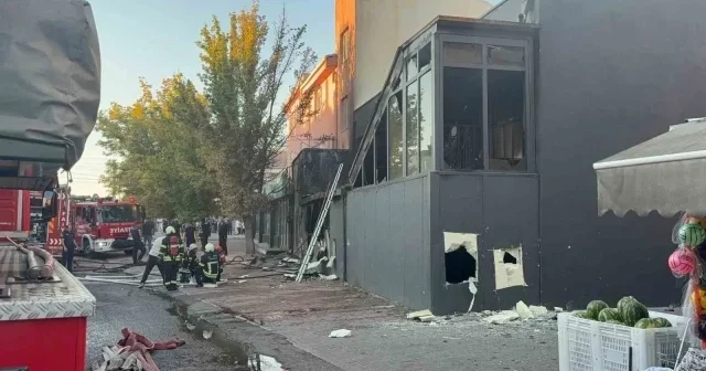 Zincir marketin deposu kül oldu Kayseri Haberleri