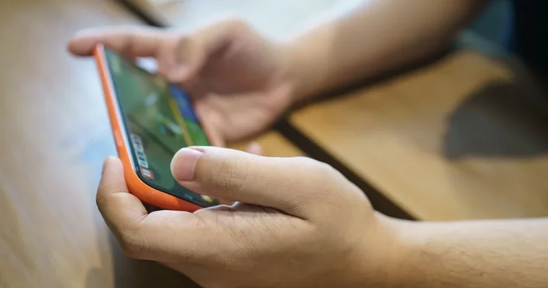 Bu oyunu oynayanın telefonu paramparça oluyor Sözcü Gazetesi