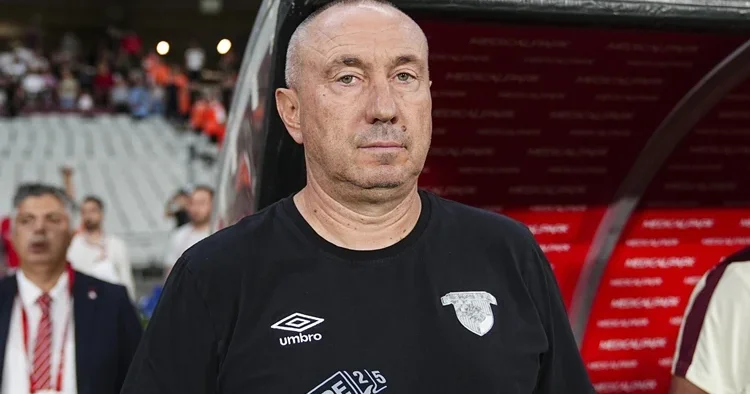 Göztepe Teknik Direktörü Stanimir Stoilov: Galibiyeti hak ettik
