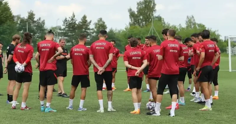 Beşiktaş milli yıldızı renklerine bağladı: 4 yıllık sözleşme yapıldı
