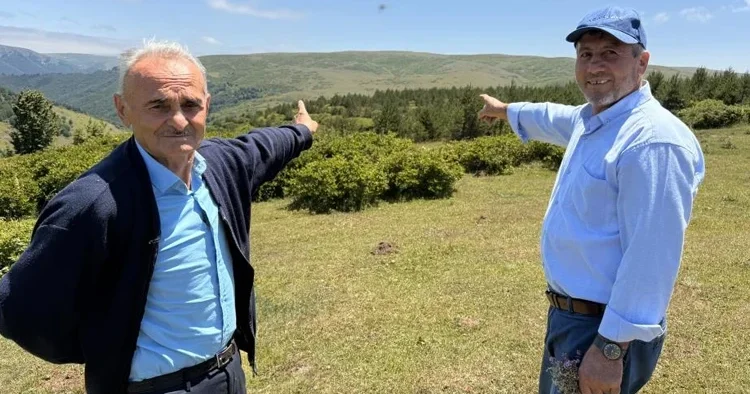 25 yıl boyunca imece usulü çalıştılar! Kazma ve küreklerle başardılar... Göz yaşı kadar bile yoktu