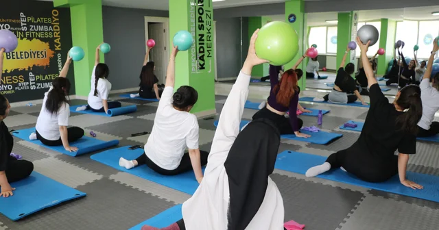 Vanlı kadınlar, spor yaparak hem kilo veriyor hem de sosyalleşiyor Van Haberleri