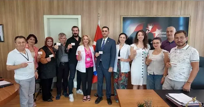 Sağlık çalışanlarından anlamlı bağış