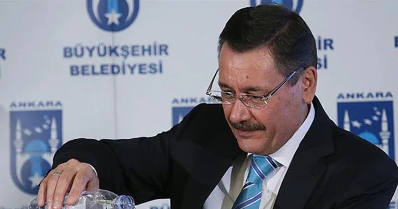 Bu ülkede soruşturmalar gizli değil mi? Melih Gökçek operasyondan 7 saat önce paylaştı
