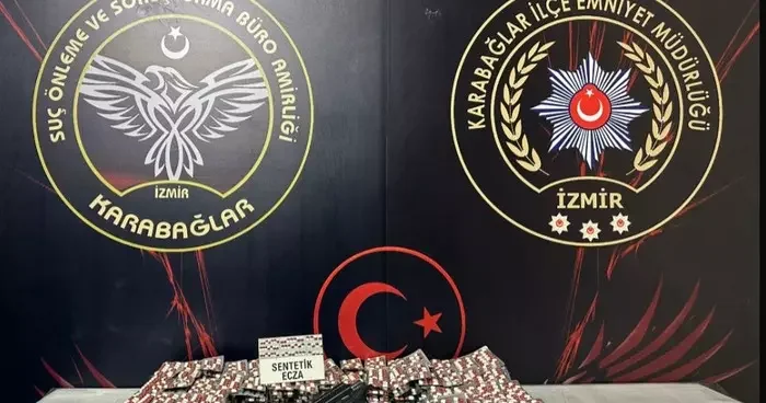 İzmir de kümeste uyuşturucu gizleyen 2 kardeş yakalandı