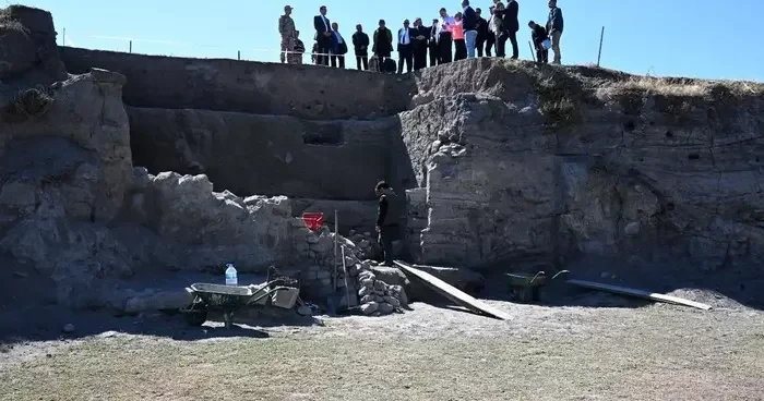 Değirmenler Höyüğü’nde binlerce yıl öncesinin izleri aranıyor