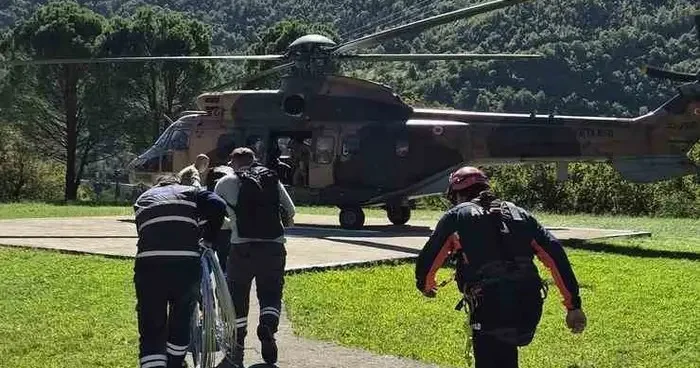 Çoruh Edaş’tan sel felaketinin yaşandığı Artvin’in dağ köylerine helikopterle müdahale