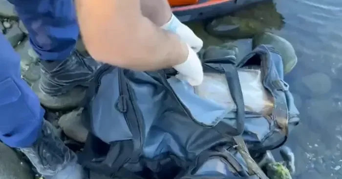 Yerlikaya duyurdu! Deniz scooterinde ele geçirildi... Tam 114 kilo