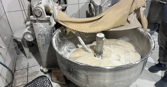 Edirne de ruhsatı olmayan ve izinsiz işletilen ekmek fırını mühürlendi Edirne Haberleri