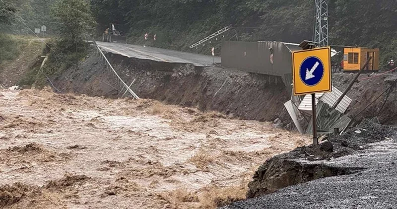 Rize deki sel bardağı taşırdı: Bakan yeni planı açıkladı