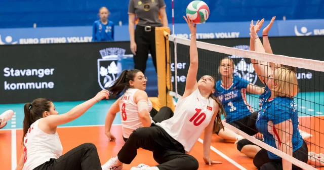 Oturarak Voleybol Kadın Milli Takımı Avrupa Şampiyonası nı ikinci bitirdi Voleybol Haberleri