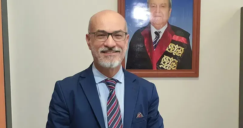 Basur kreminden sonra şimdi de cilt güzelliği için östrojen kremi modası; profesörden kanser uyarısı